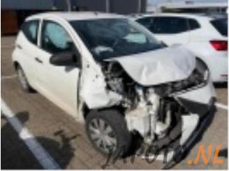demontáž osobní automobily Toyota Aygo Aygo (B40), Hatchback, 2014 1.0 12V VVT-i 2017/8