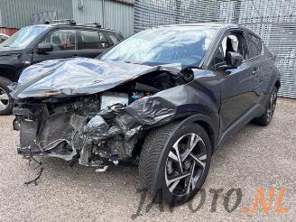 Uttjänta bilar auto Toyota C-HR C-HR (X1,X5), SUV, 2016 1.8 16V Hybrid 2023/7