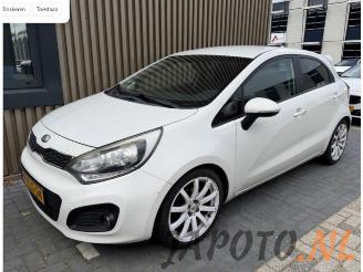 Vrakbiler auto Kia Rio Rio III (UB), Hatchback, 2011 / 2017 1.1 CRDi VGT 12V 2013/6