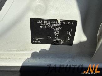 Suzuki Celerio Celerio (LF), Hatchback 5-drs, 2014 1.0 12V Dualjet picture 4