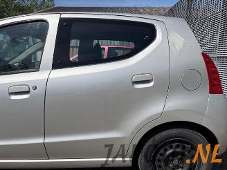 Nissan Pixo Pixo (D31S), Hatchback, 2009 1.0 12V picture 10
