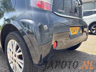 Toyota iQ iQ, Hatchback 3-drs, 2009 / 2015 1.0 12V VVT-i picture 12