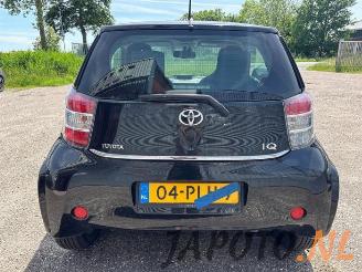 Toyota iQ iQ, Hatchback 3-drs, 2009 / 2015 1.0 12V VVT-i picture 4