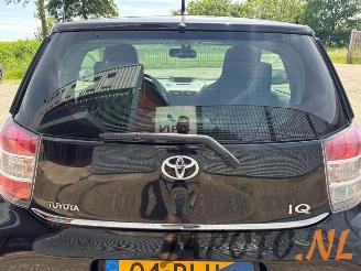 Toyota iQ iQ, Hatchback 3-drs, 2009 / 2015 1.0 12V VVT-i picture 10