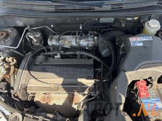 Mitsubishi Outlander Outlander (CU), SUV, 2001 / 2007 2.0 16V 4x2 picture 17