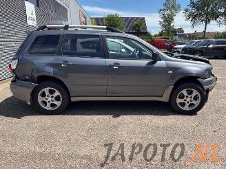Mitsubishi Outlander Outlander (CU), SUV, 2001 / 2007 2.0 16V 4x2 picture 10