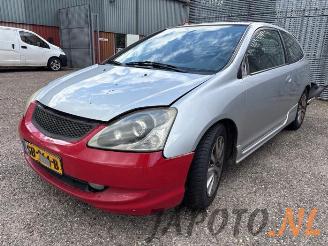 Coche siniestrado Honda Civic Civic (EP/EU), Hatchback 3-drs, 2000 / 2005 1.4 16V 2004/12