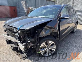 Vrakbiler auto Kia Niro Niro I (DE), SUV, 2016 / 2022 E-Niro 64 kWh 2020/3