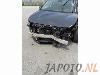 Démontage voiture Kia Niro Niro I (DE), SUV, 2016 / 2022 E-Niro 64 kWh 2020/3