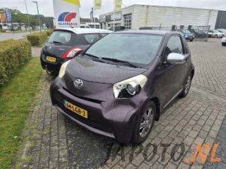  Toyota iQ iQ, Hatchback 3-drs, 2009 / 2015 1.0 12V VVT-i 2010/4