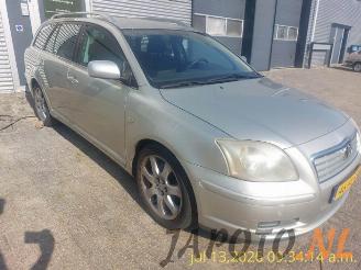 Toyota Avensis Avensis Wagon (T25/B1E), Combi, 2003 / 2008 2.0 16V VVT-i D4 picture 2