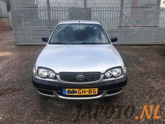 Toyota Corolla Corolla (EB/WZ/CD), Hatchback, 2000 / 2002 1.6 16V VVT-i picture 8