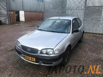 Uttjänta bilar auto Toyota Corolla Corolla (EB/WZ/CD), Hatchback, 2000 / 2002 1.6 16V VVT-i 2000/11