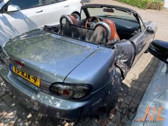 Mazda MX-5 MX-5 (NB18/35/8C), Cabrio, 1998 / 2005 1.6i 16V picture 4