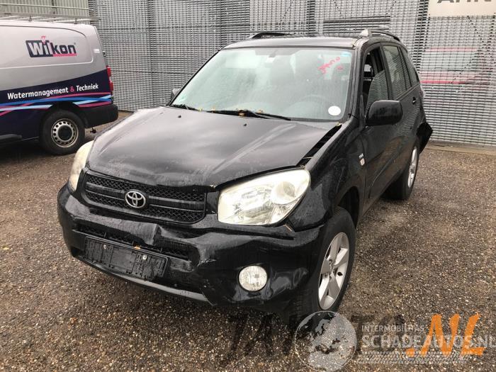 Toyota Rav-4 RAV4 (A2), Terreinwagen, 2000 / 2005 1.8 16V VVT-i 4x2