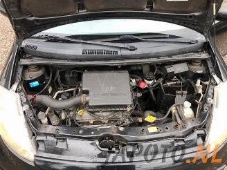 Daihatsu Sirion Sirion 2 (M3), Hatchback, 2005 1.3 16V DVVT picture 18