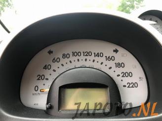 Daihatsu Sirion Sirion 2 (M3), Hatchback, 2005 1.3 16V DVVT picture 10