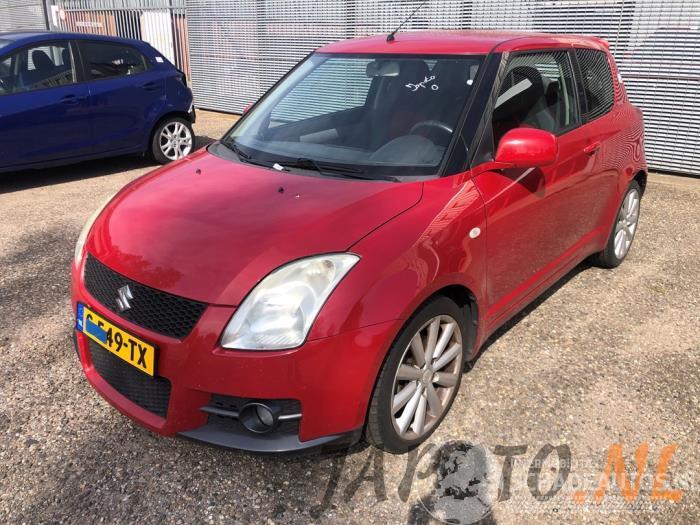 Suzuki Swift Swift (ZA/ZC/ZD1/2/3/9), Hatchback, 2005 / 2015 1.6 Sport VVT 16V