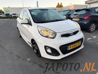 Vrakbiler auto Kia Picanto Picanto (TA), Hatchback, 2011 / 2017 1.0 12V 2013/7