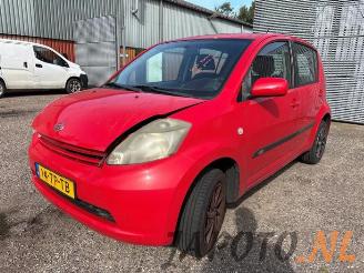 Uttjänta bilar auto Daihatsu Sirion Sirion 2 (M3), Hatchback, 2005 1.0 12V DVVT 2007/1