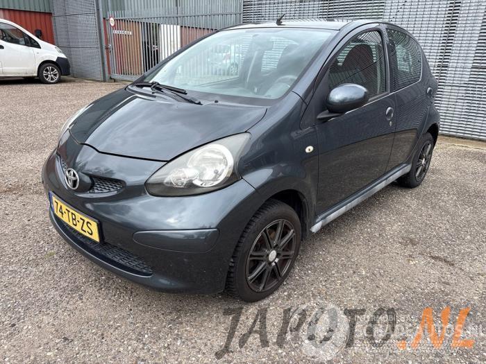 Toyota Aygo Aygo (B10), Hatchback, 2005 / 2014 1.0 12V VVT-i