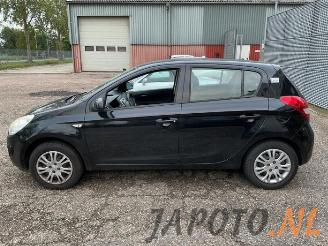 Hyundai I-20 i20, Hatchback, 2008 / 2015 1.2i 16V picture 2
