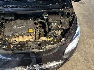 Opel Corsa 1.4 Cosmo picture 14