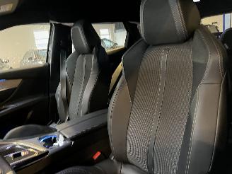 Peugeot 3008 1.2 PureTech GT Line 20.000 KM! picture 15