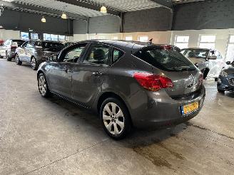 Opel Astra 1.4 Edition NL NAP! picture 3