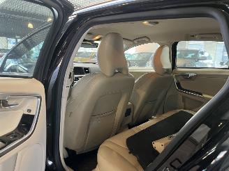 Volvo V-60 2.4 D6 Twin Engine R-Design NL NAP! picture 11