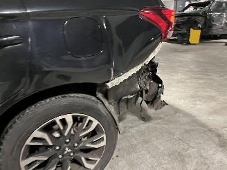 Mitsubishi Outlander 2.0 PHEV instyle NL NAP! picture 9