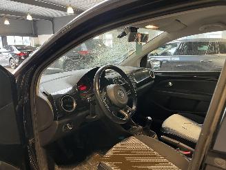 Volkswagen Up! 1.0 high up! BlueMotion NAP! picture 13