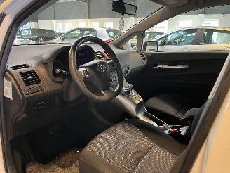 Toyota Auris 1.8 Full Hybrid Aspiration NAP! picture 15