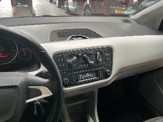 Seat Mii 1.0 Style Chic 77.000 KM! picture 22