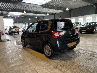 Renault Twingo 1.2 16V Collection NAP! picture 3