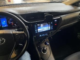 Toyota Auris Touring Sports 1.8 Hybrid picture 18