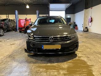 Volkswagen Passat 1.4 TSI PHEV GTE Business picture 8