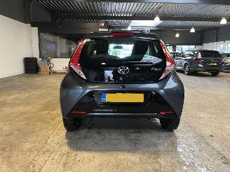 Toyota Aygo 1.0 VVT-i x-play NAP! picture 4