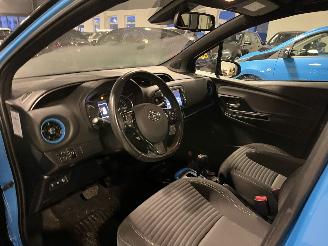Toyota Yaris 1.5 Hybrid 59.000 KM! picture 15