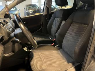 Volkswagen Polo 1.4-16V Highline picture 15