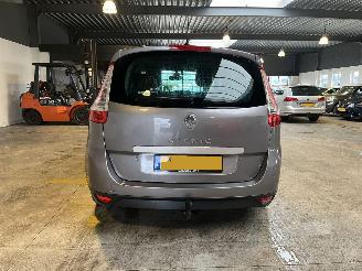 Renault Scenic Grand Scénic 2.0 Bose 140 PK! Automaat picture 4