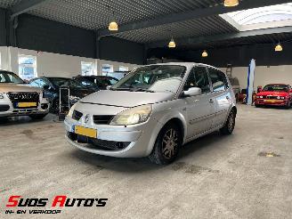 Coche accidentado Renault Scenic 2.0-16V Tech Line 2008/1