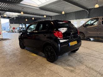 Citroën C1 1.0 VTi Shine picture 3