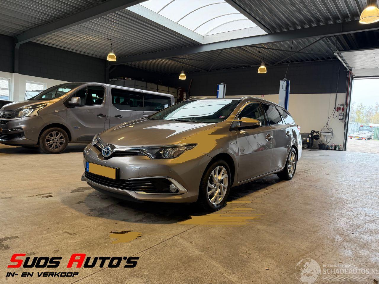 Toyota Auris 1.8 Hybrid Executive NAP!