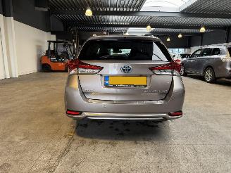 Toyota Auris 1.8 Hybrid Executive NAP! picture 4