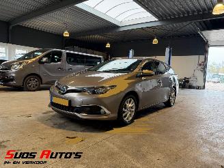Avarii autoturisme Toyota Auris 1.8 Hybrid Executive NAP! 2015/12
