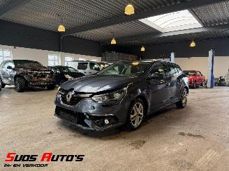 damaged passenger cars Renault Mégane Estate 1.2 TCe NL NAP! 2017/1