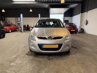 Hyundai I-20 1.4i DynamicVersion Automaat picture 8