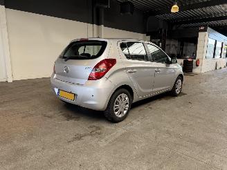 Hyundai I-20 1.4i DynamicVersion Automaat picture 5