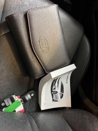 Kia Optima 2.0 GDI PHEV ExecutiveLine picture 35